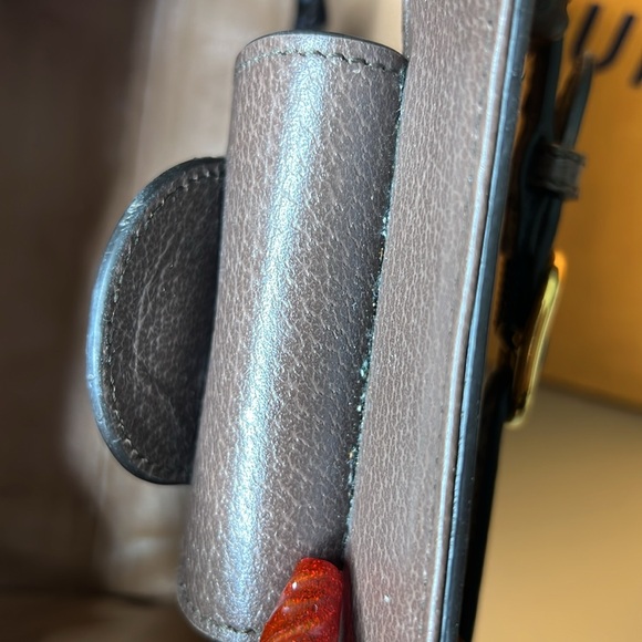 Gucci Mini Diana Bag - Picture 8 of 14